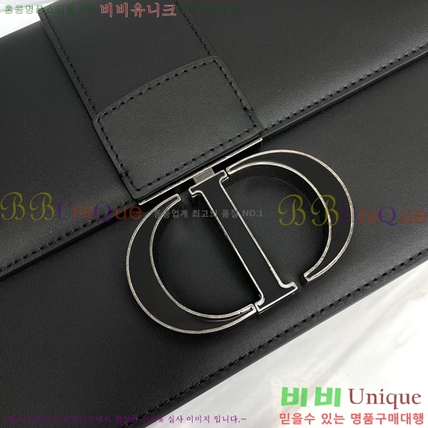 #��� 30 �����ι� M9203-113