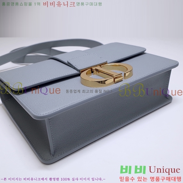 #��� 30 �����ι� M9203-662