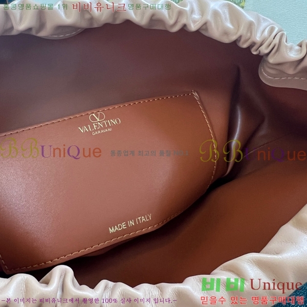 #�߷�Ƽ�� ����ٴ� ���̷ΰ� �̵�� Ǫ�� ��Ŷ�� 20866-5