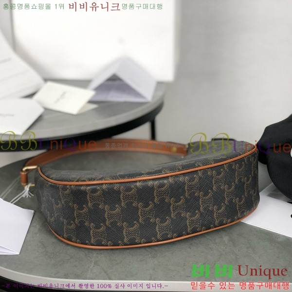 #������ �ƹ� Ʈ������ ĵ���� ȣ���� 193952-2102