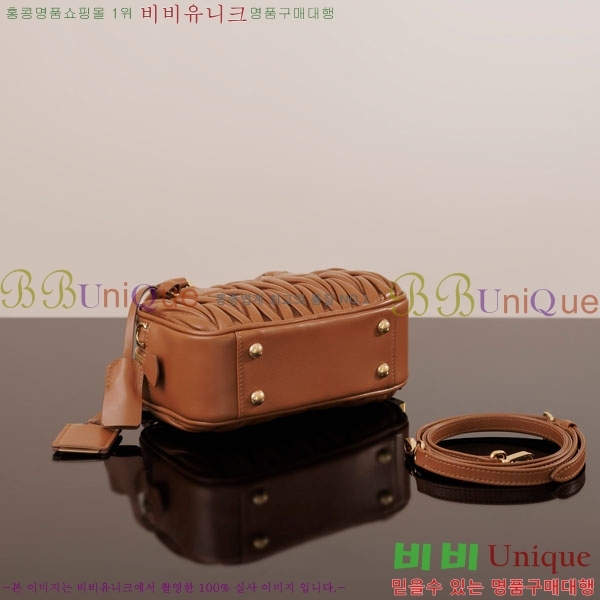 #�̿�̿� ���׶�� ž �ڵ� ��Ʈ�� 5BB123-2004